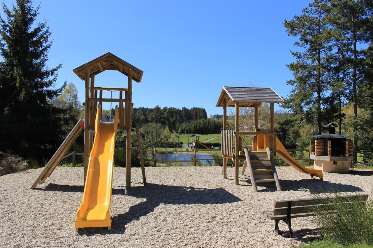 Les Chalets Du Haut-Forez Usson-en-Forez 外观 照片
