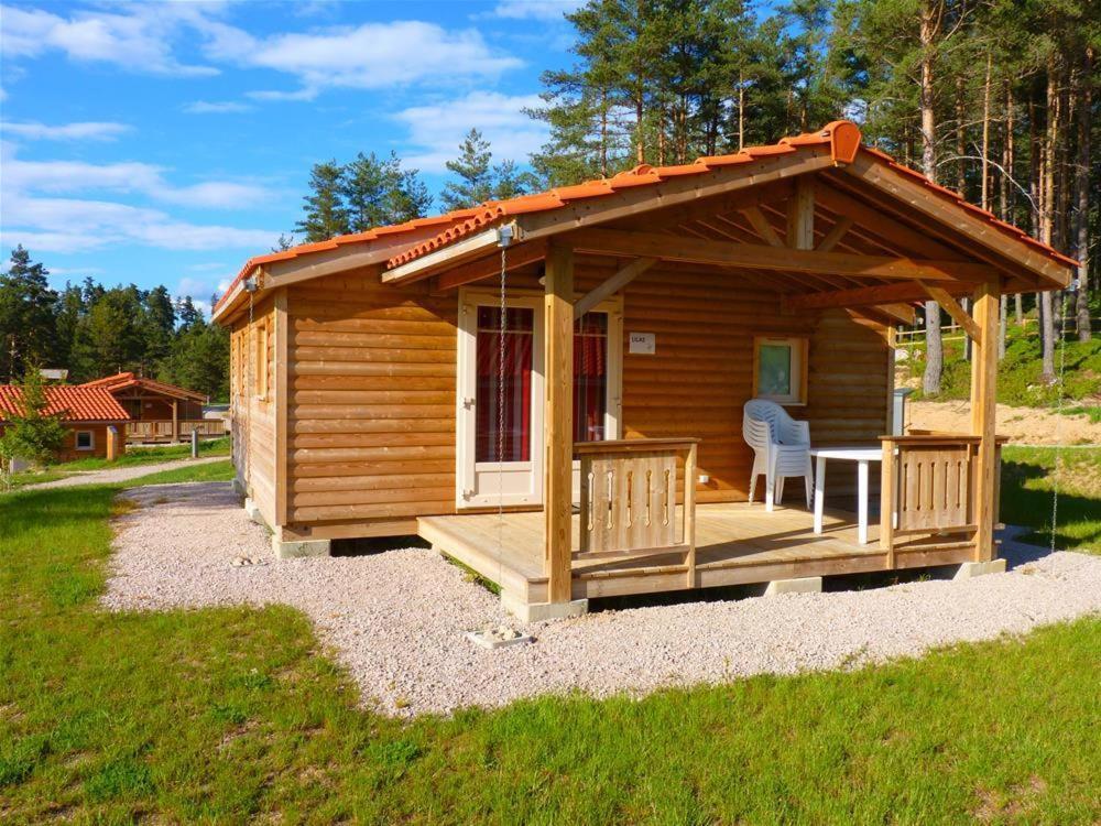 Les Chalets Du Haut-Forez Usson-en-Forez 外观 照片